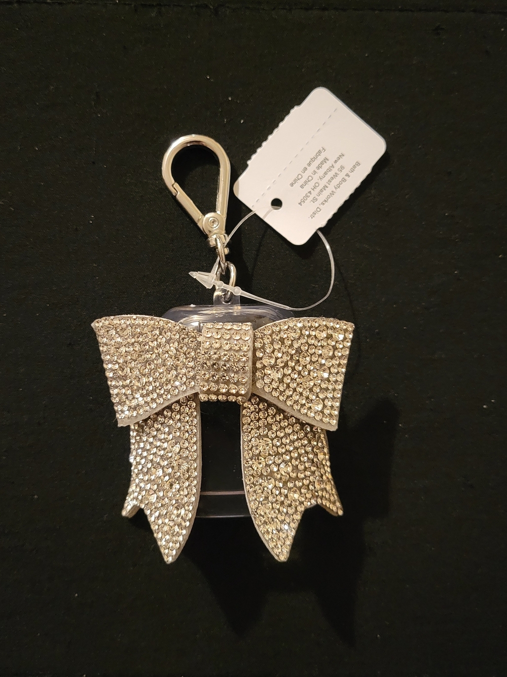 Bath & Body Works Rhinestone Bow PocketBac Holder.